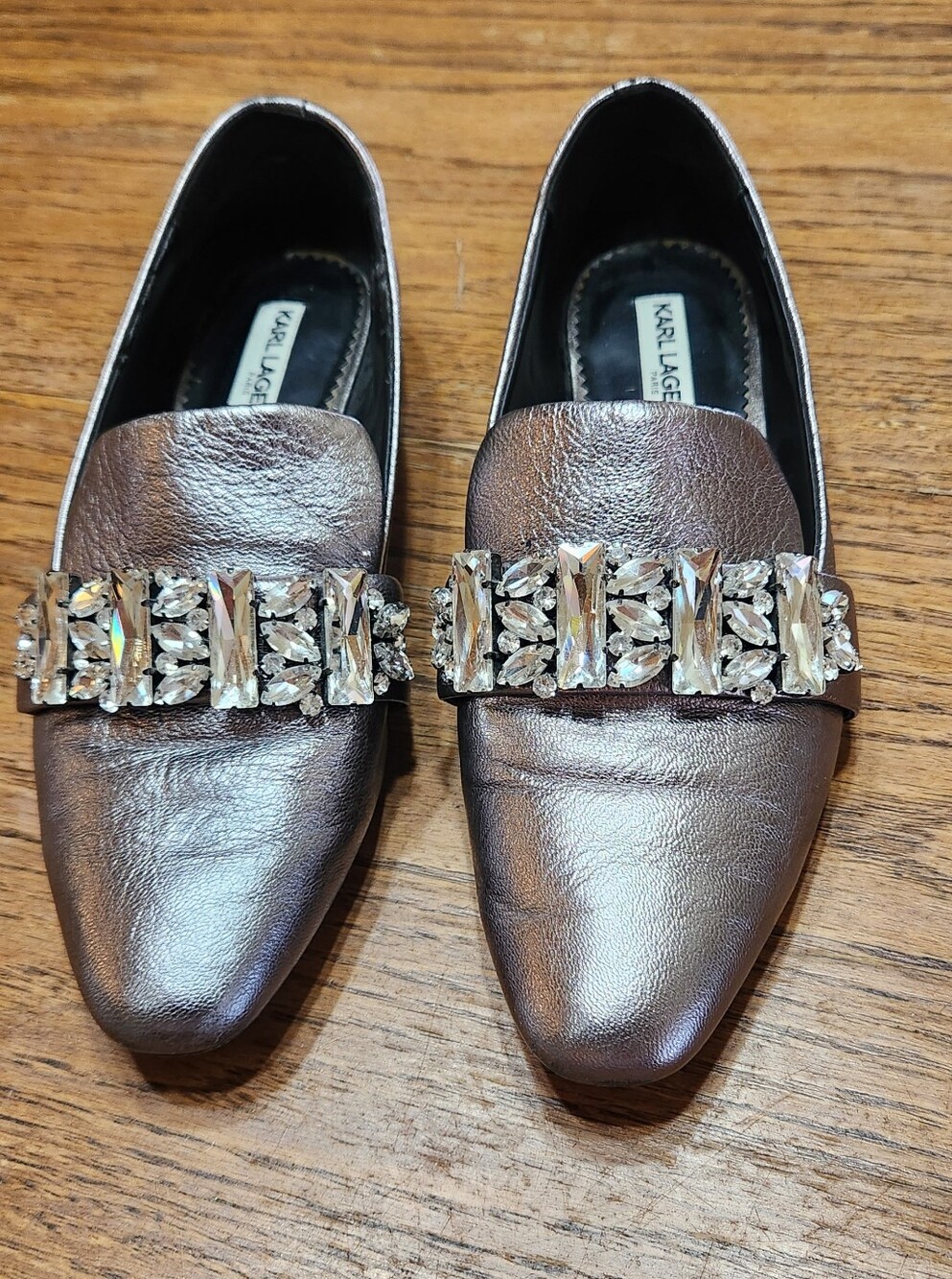 Karl Lagerfeld Pewter Nyra Embellished Flats Size 8M